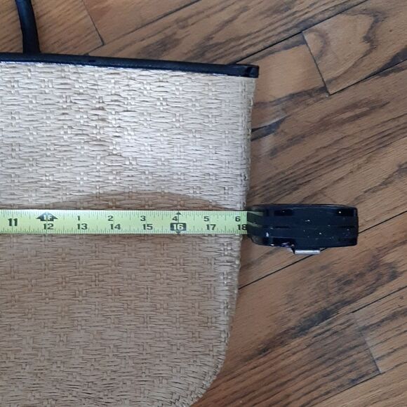 NWT Bath & Body Works straw tote - Picture 8 of 10